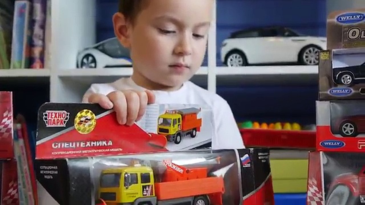 Новые игрушки, маленькие машинки. Распаковка и обзор
