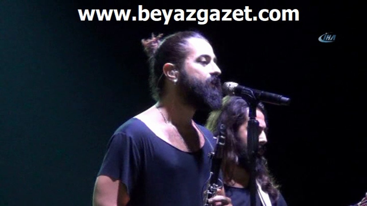 Koray Avcı hem hem güldürdü, hem ağlattı hem de oynattı