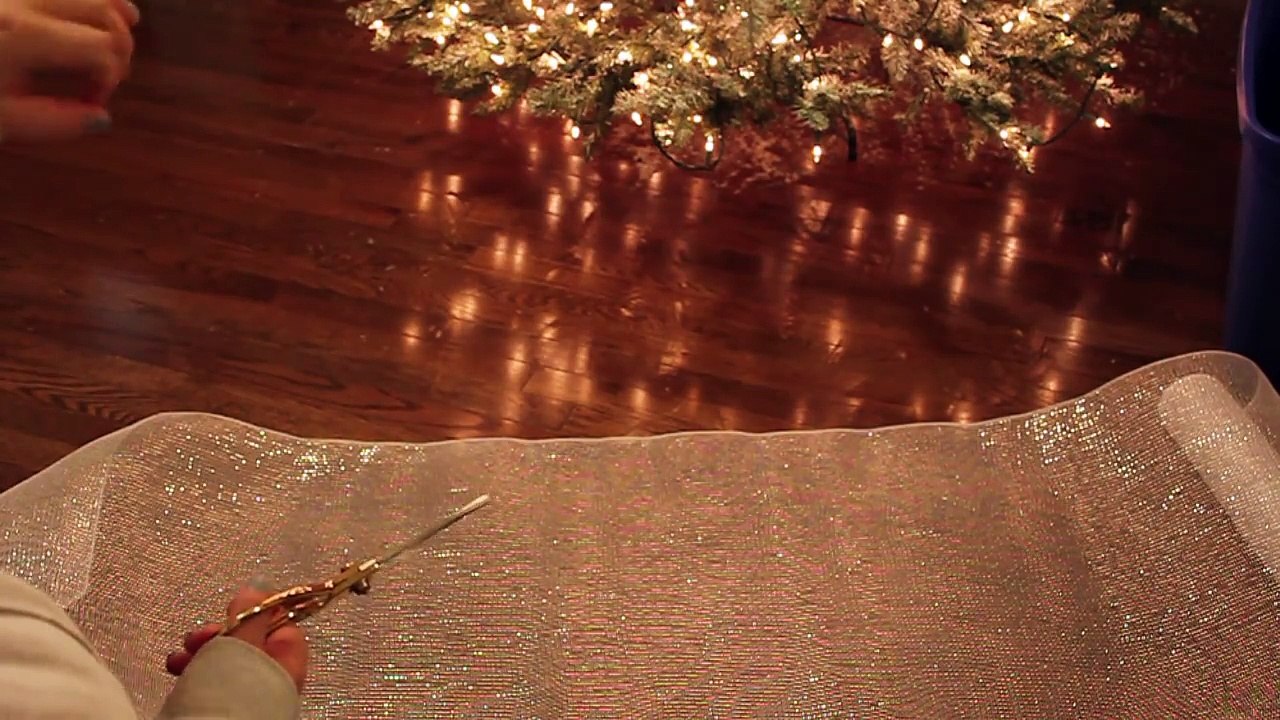 How To Put Ribbon/Mesh on Your Christmas Tree