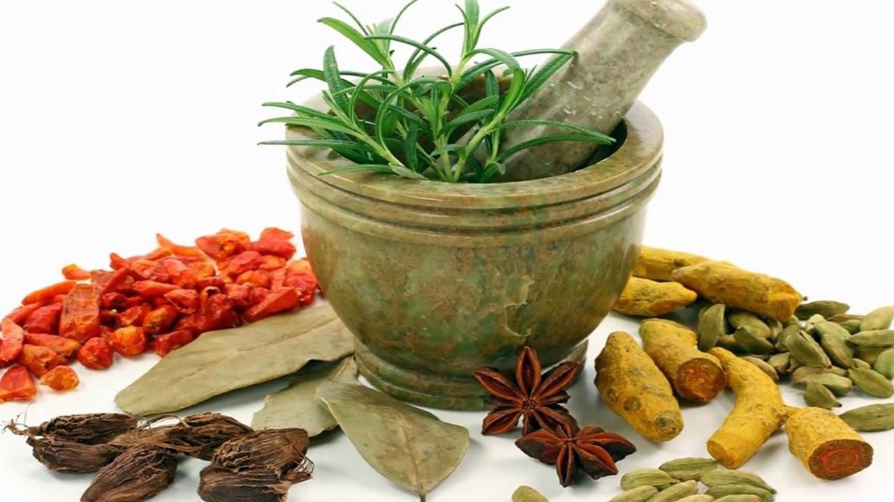 Home remedies for whitening dark underarms kankh ka kalapan dur karne ka desi nuskha