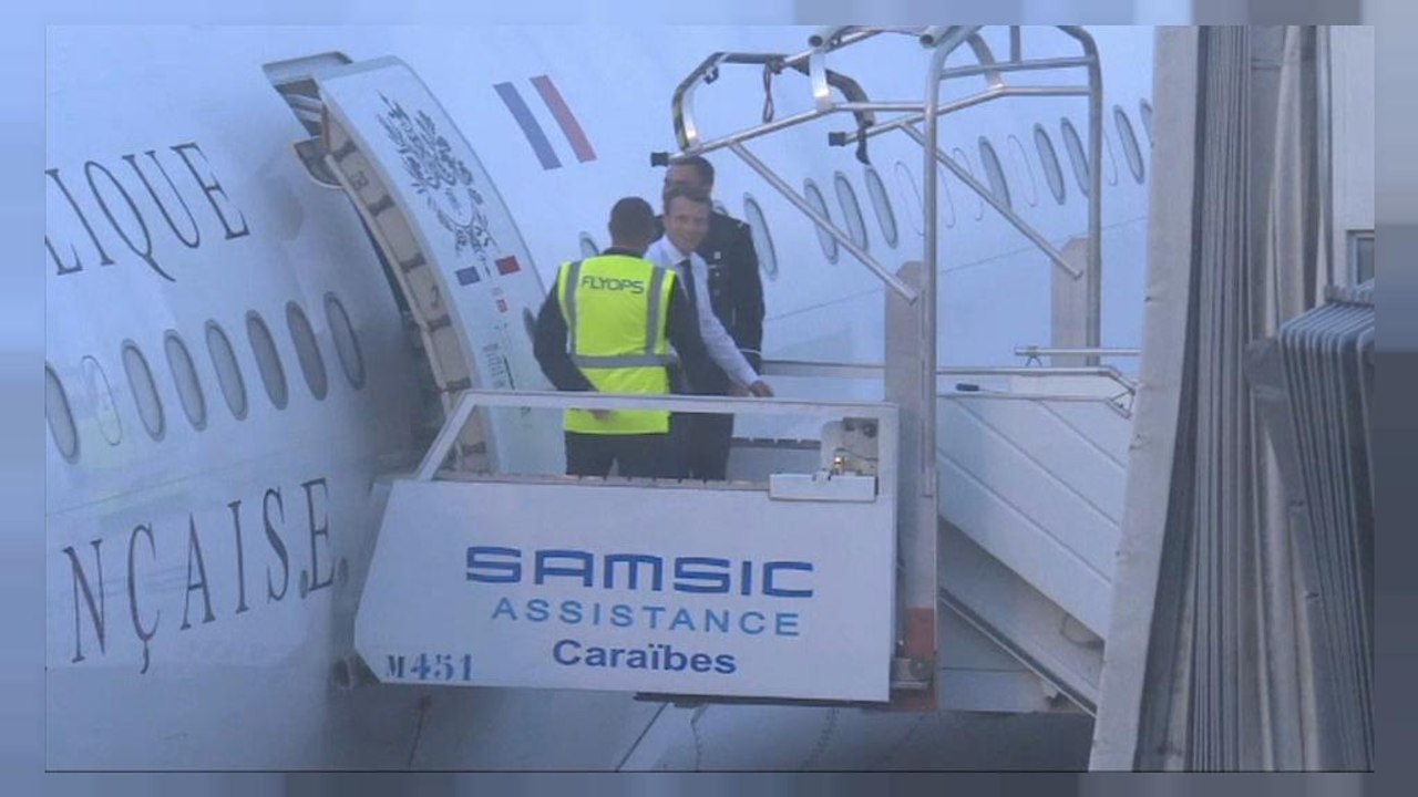 Emmanuel Macron est arrivé aux Antilles