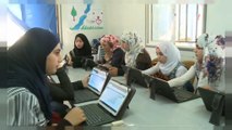 Donner aux jeunes réfugiées la possibilité d'étudier