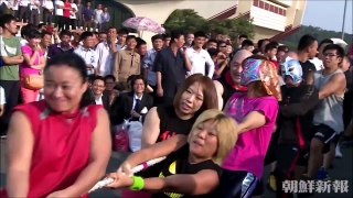 밥샵 북한에서 팔씨름 대회 밥샵을 바라본 주민들 반응 Bob Shop in North Korea Armchairs