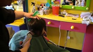 Garçons au revoir Coupe cheveux bonjour Salut beauté photos école