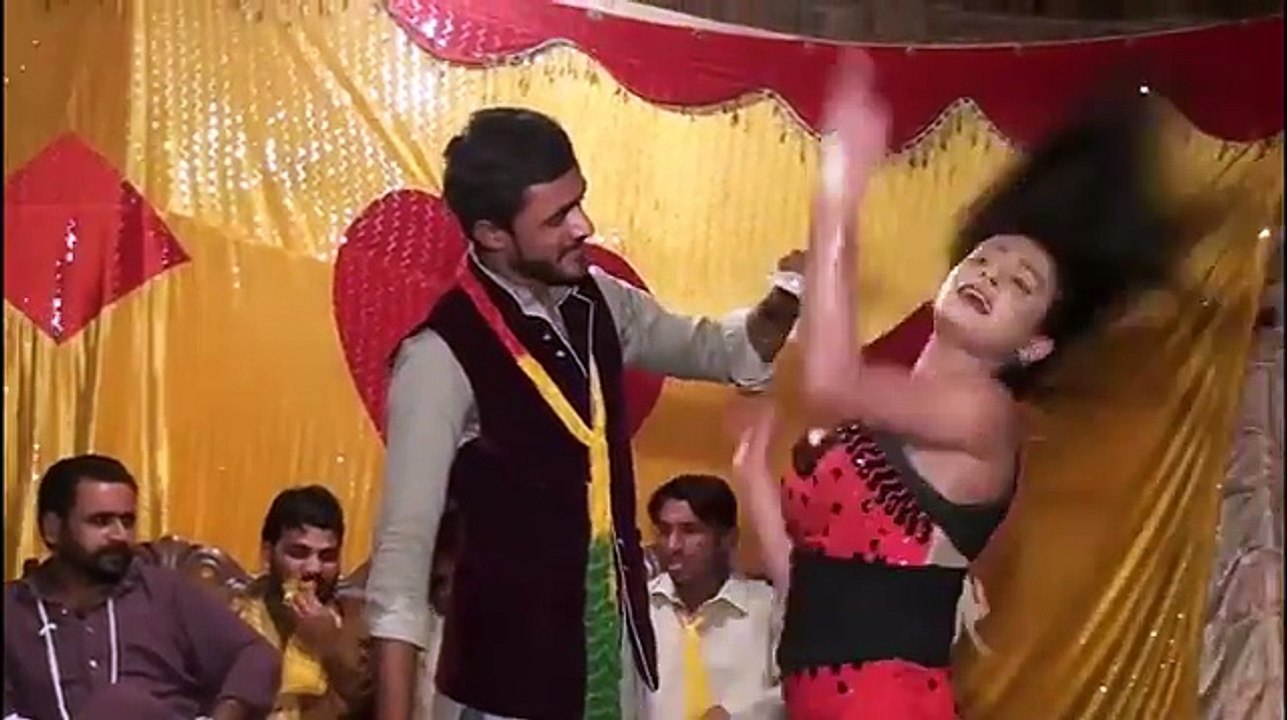 Best and very hot mujra dance 2016