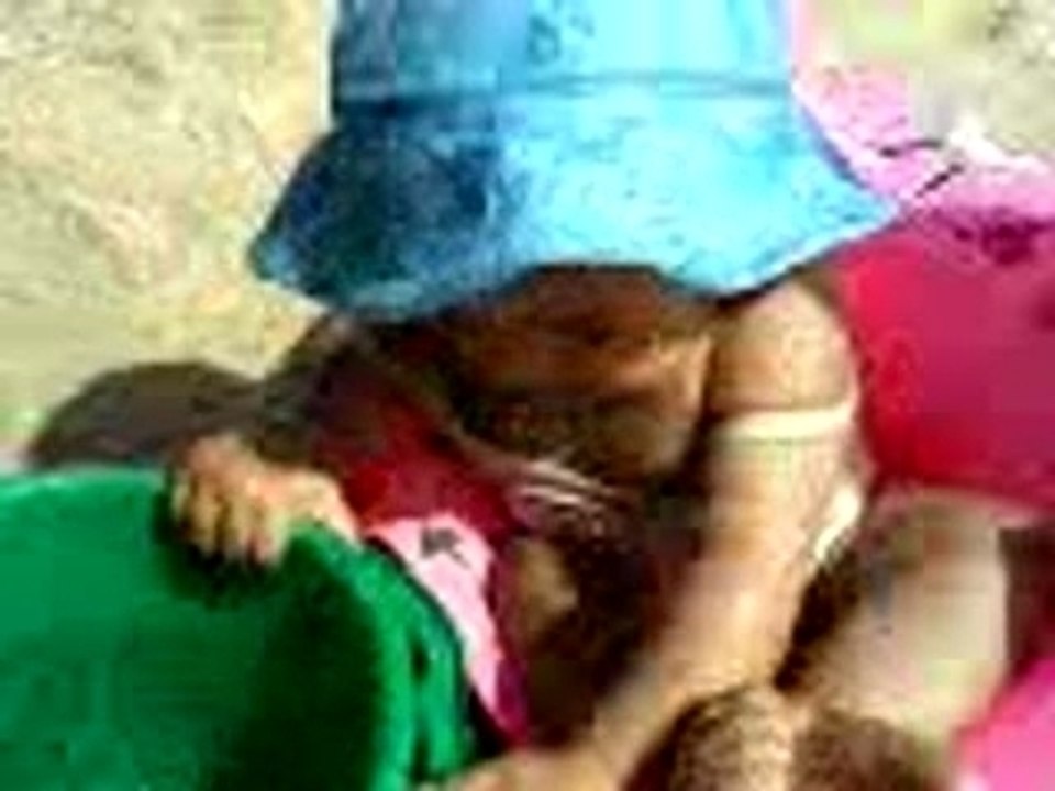 Donia a la plage
