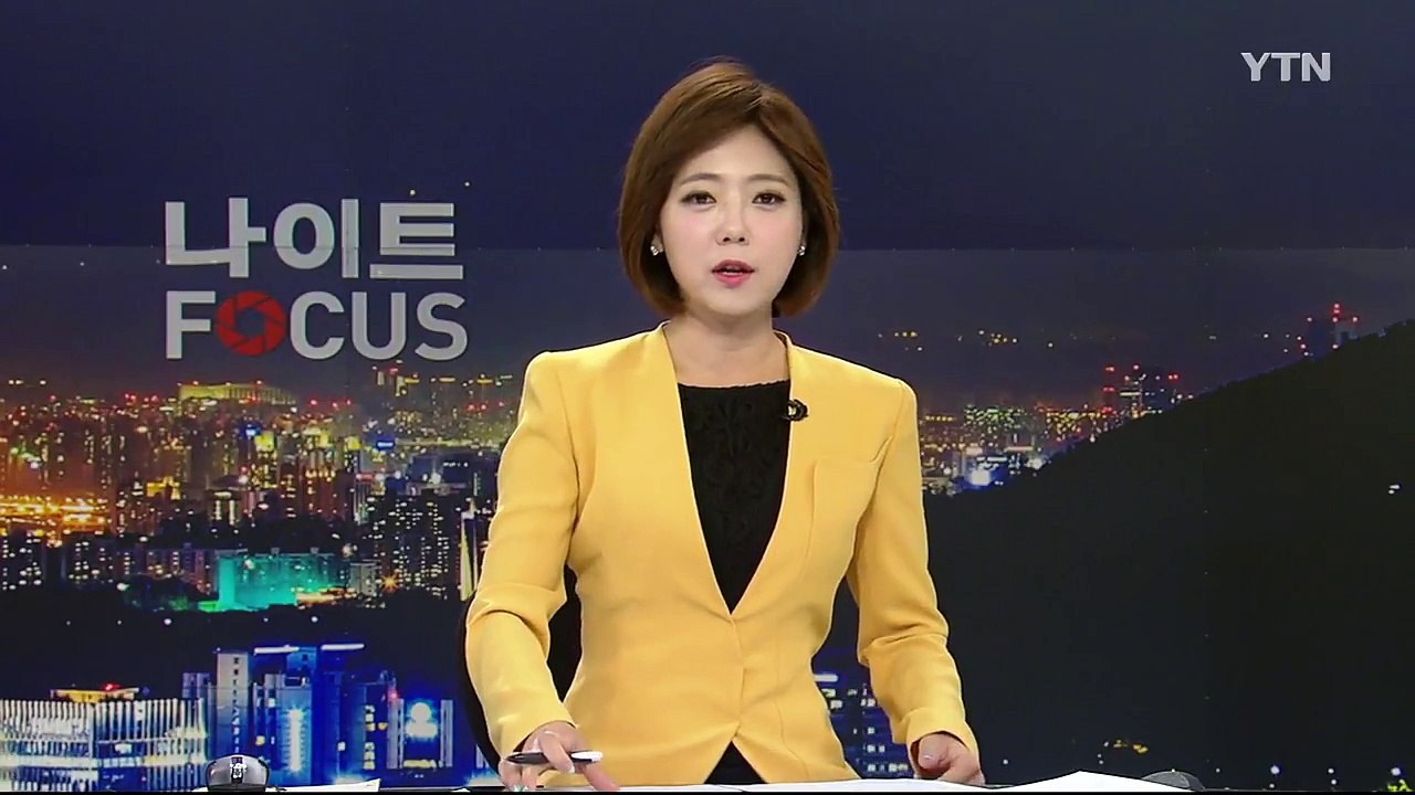 '헤어롤 출근, 내가 원조' 출근길 사진 공개한 추미애 / YTN