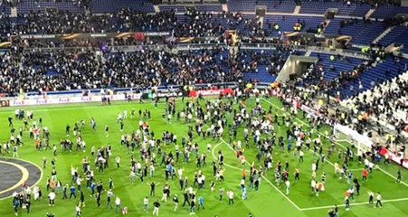 UEFA Beşiktaş'a Verdiği Ertelemeli Men Cezasını Onadı