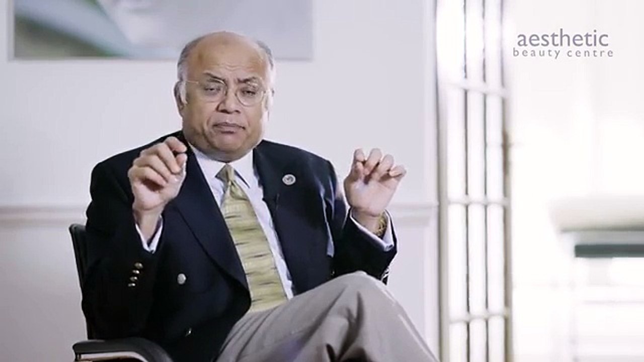 Dr Ashish Dutta (Dr Ash Dutta) - FUE vs FUT scar