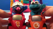 ELMO Sesame Street Surprise Egg Play Doh with Grover, Cookie Monster, Big Bird and Oscar /
