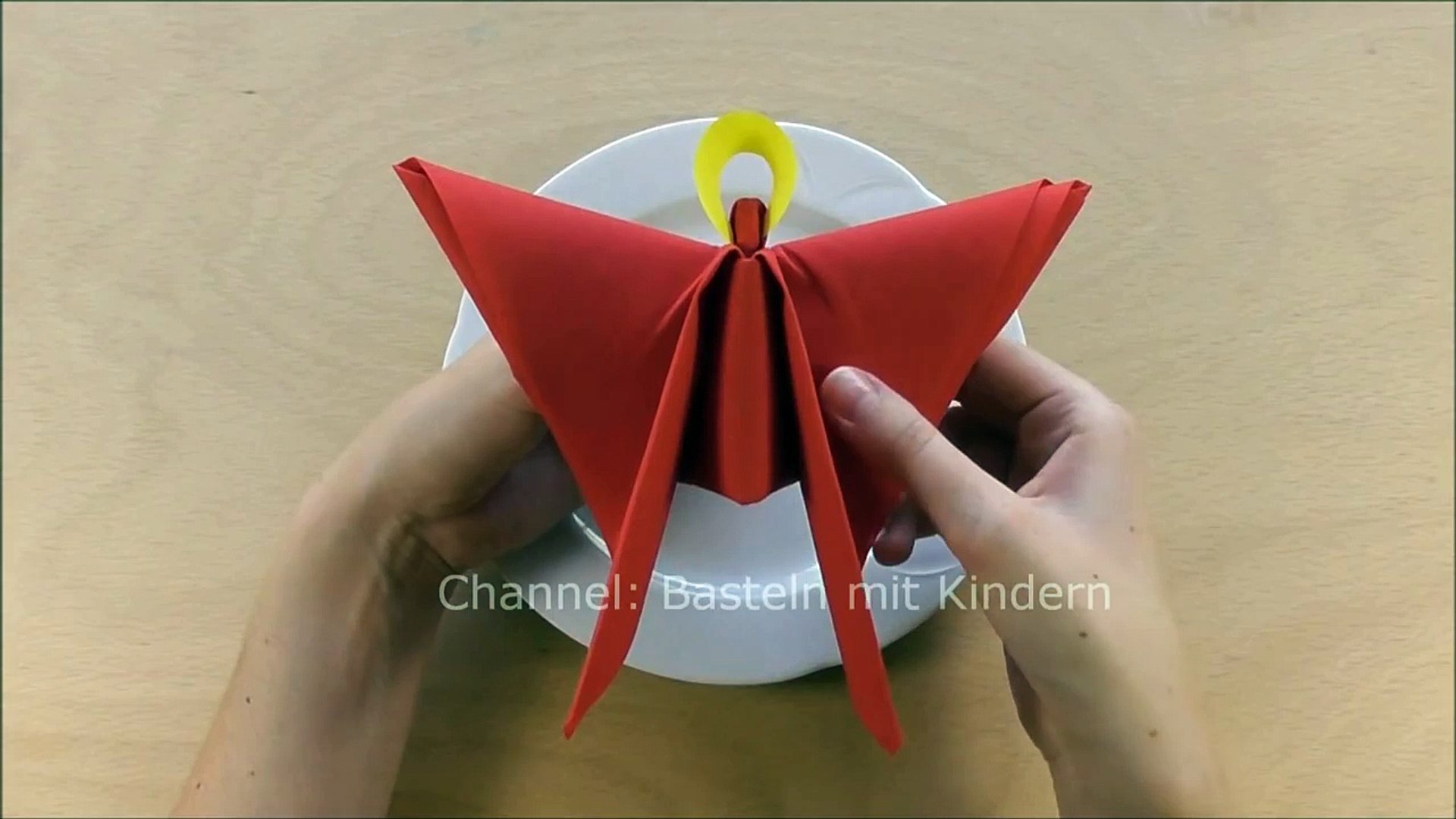 Engel basteln mit Papier-Servietten. Servietten falten Weihnachten:  Weihnachtsengel - DIY Deko Ideen - video Dailymotion