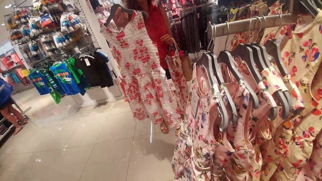 Bayram alışverişi, LC Waikikiden elife elbise aldık, eğlenceli çocuk videosu