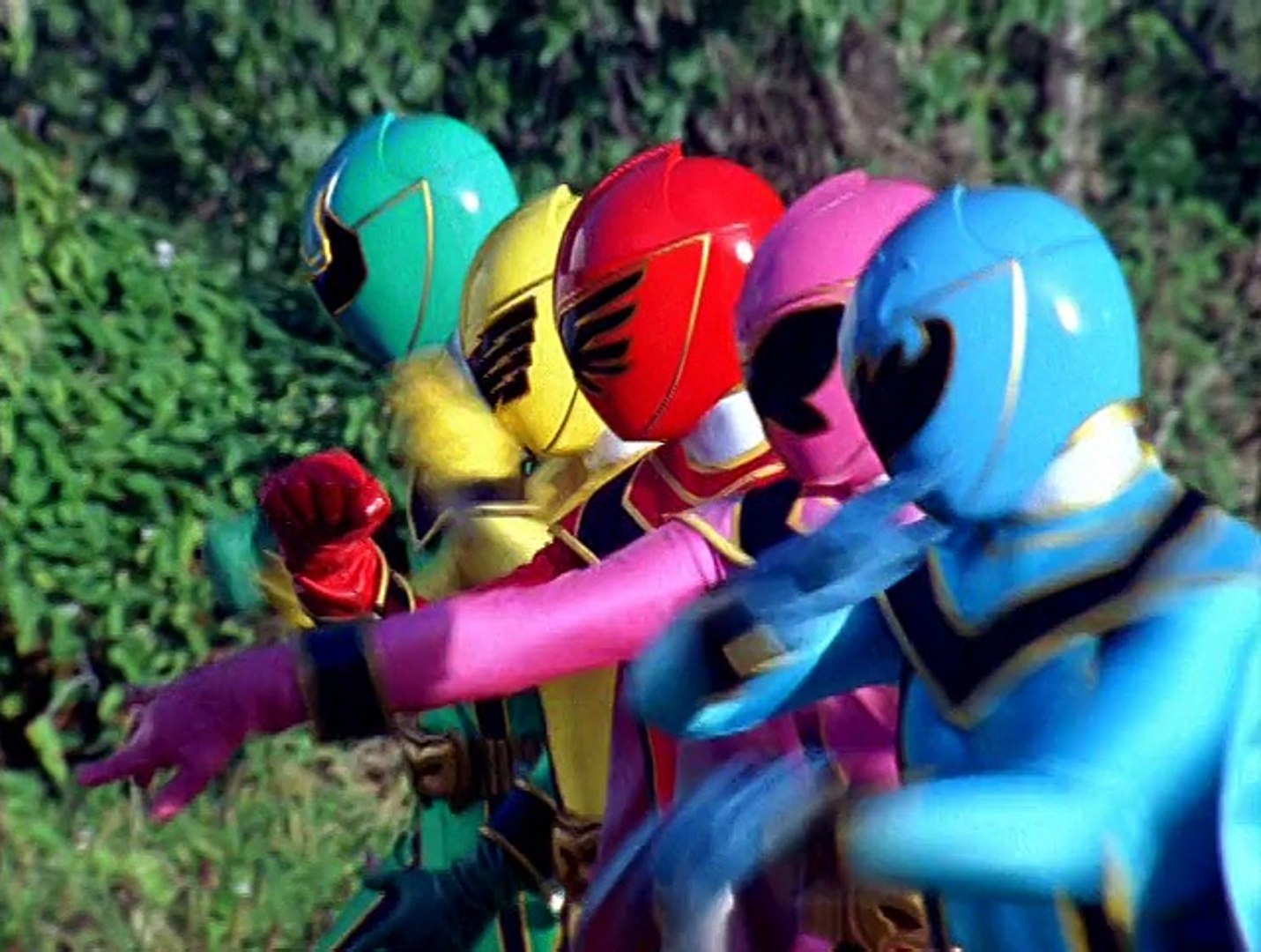 Power Rangers - 14x28 - Light Source (1) - video Dailymotion