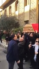 DARBUKALI CENAZE TÖRENİ ŞAŞKINLIK YARATTI !