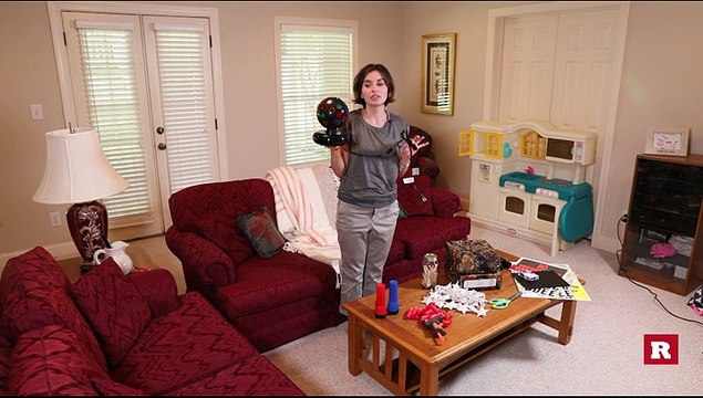 The ultimate pillow fort with Elissa the Mom | Rare Life