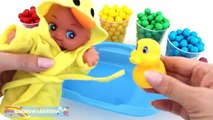 Learn Colors & Counting Baby Doll Bath Time Playing with Candy Pez and Gumballs RainbowLea