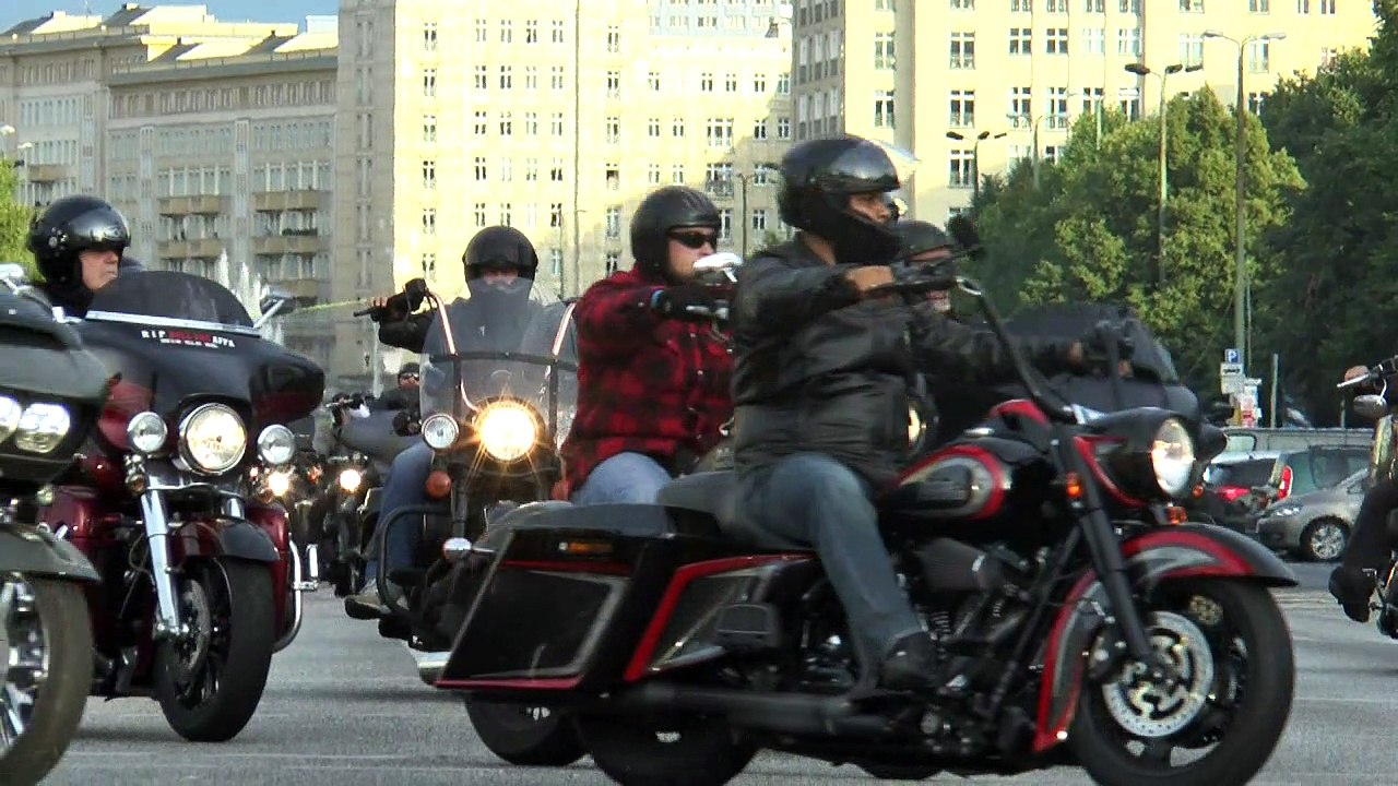 Hells Angels demonstrieren in Berlin gegen Kuttenverbot