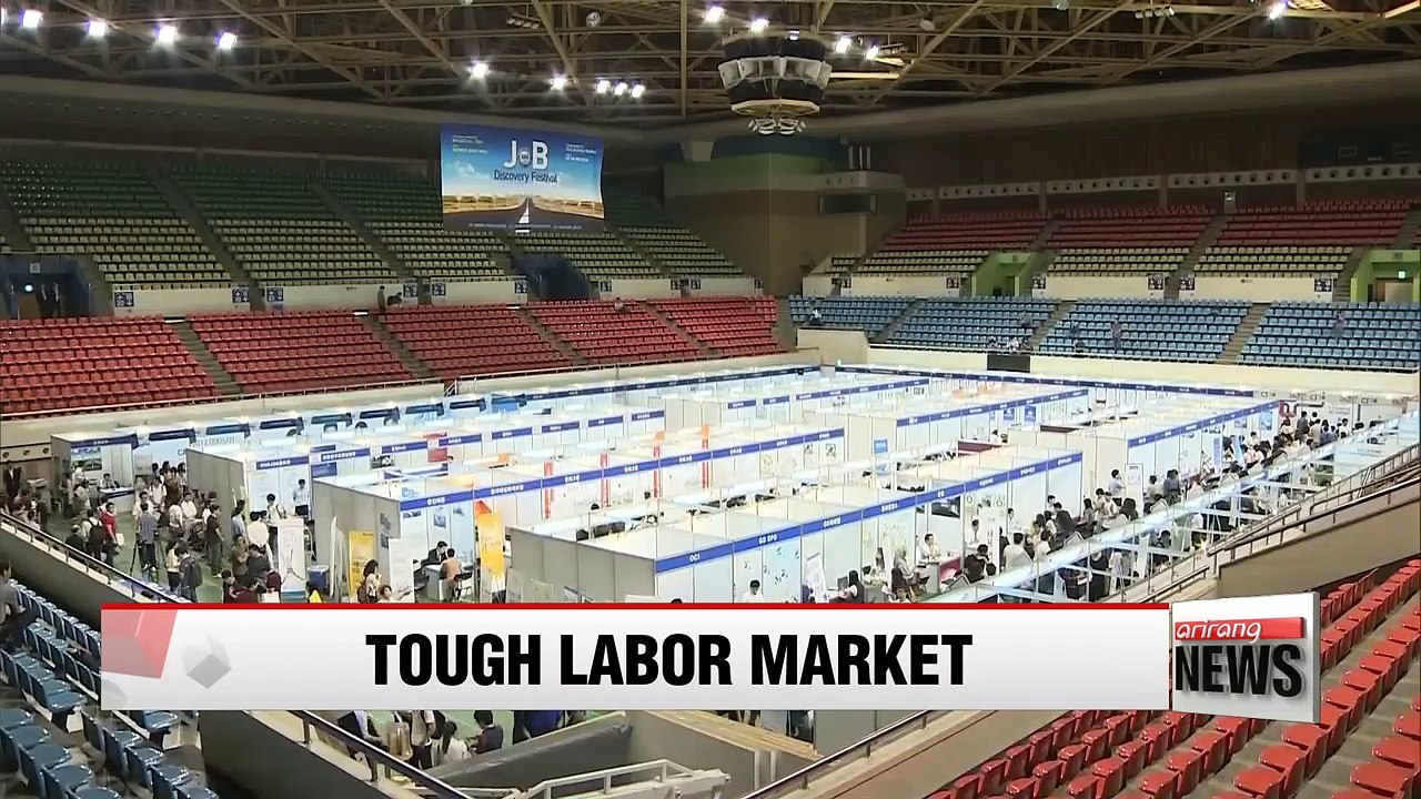 Youth labor participation rate of South Koreans ranks low among other OECD members