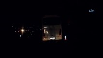 Manisa'da Minibüs Tıra Arkadan Çarptı; 16 Yaralı