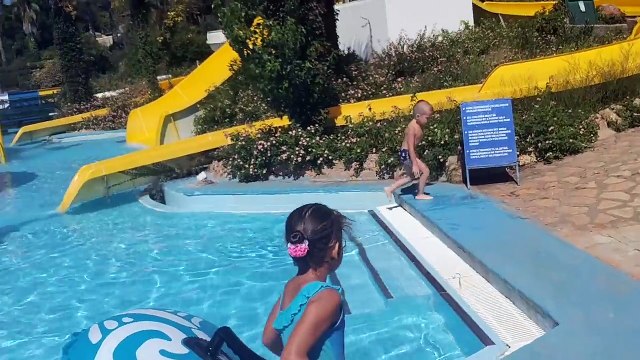 Antalya aqualand keyfi, büyük aquaparkta devam 2, Büyük kaydıraklar, Eğlenceli çocuk videosu