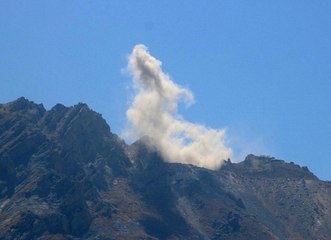 Mehmetçik Dağların Zirvesini Patlatıp Kartal Yuvası Yapıyor