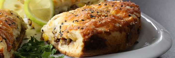 خطوات سهلة لتحضير فطيرة اللحم التركية