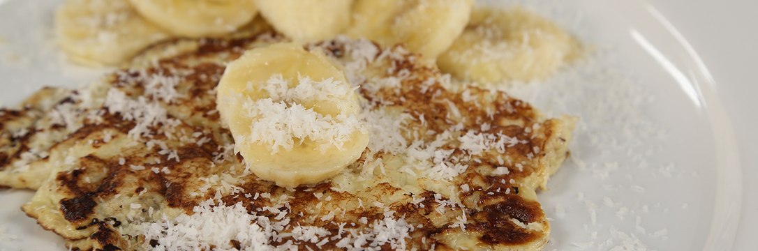 خطوات سهلة لتحضير بان كيك الموز