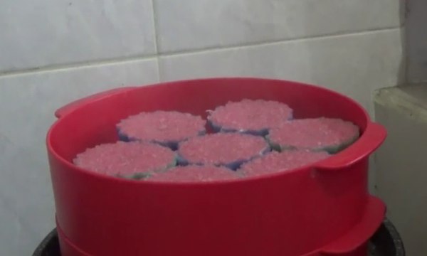 Kue dengan Inovasi Berbahan Dasar Oyek