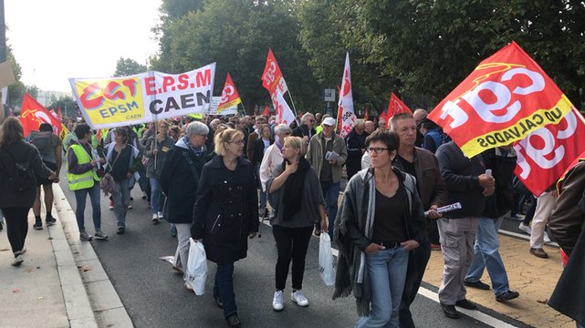 Ils sont plusieurs milliers à manifester dans la rue