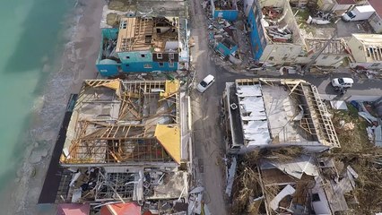 Irma: survol en drone de Saint-Martin dévastée