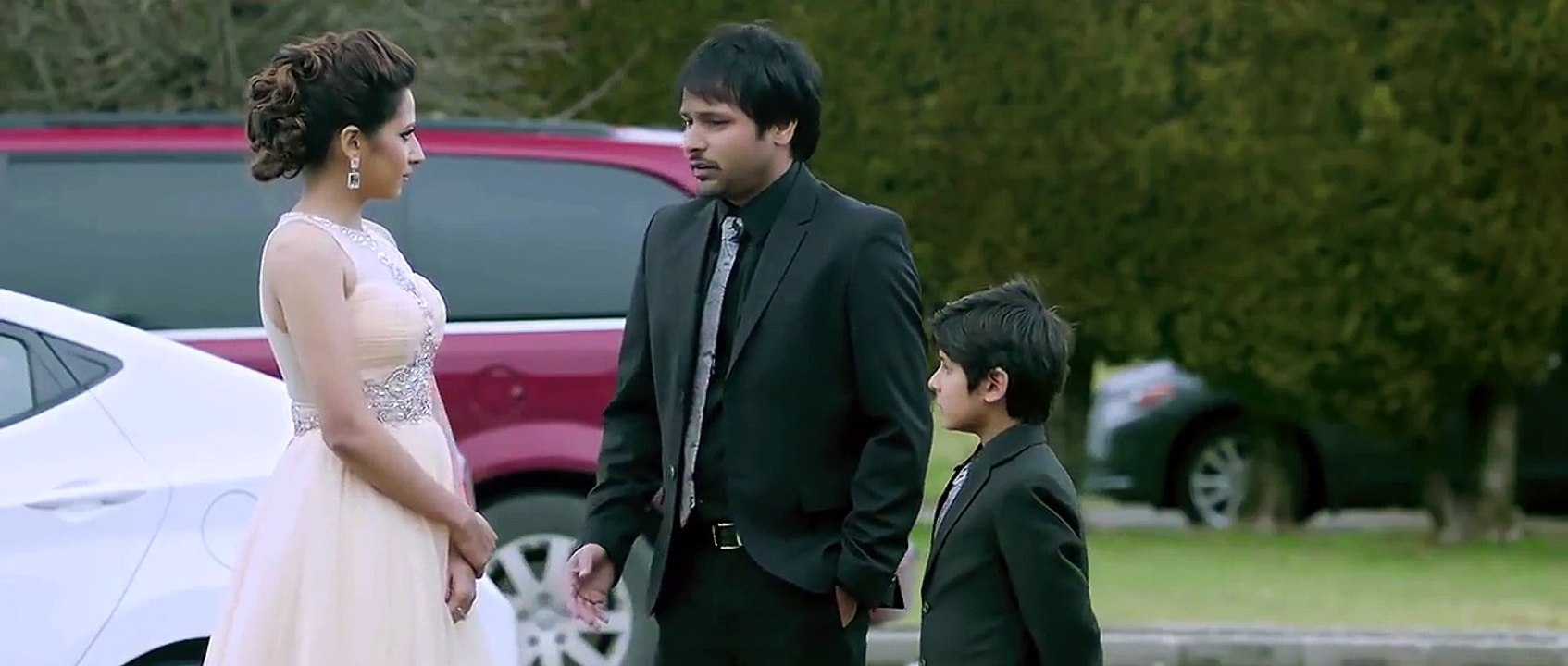 Very funny scene from Punjabi movie - Love Punjab 2016 - Amrinder Gill & Sargun Mehta