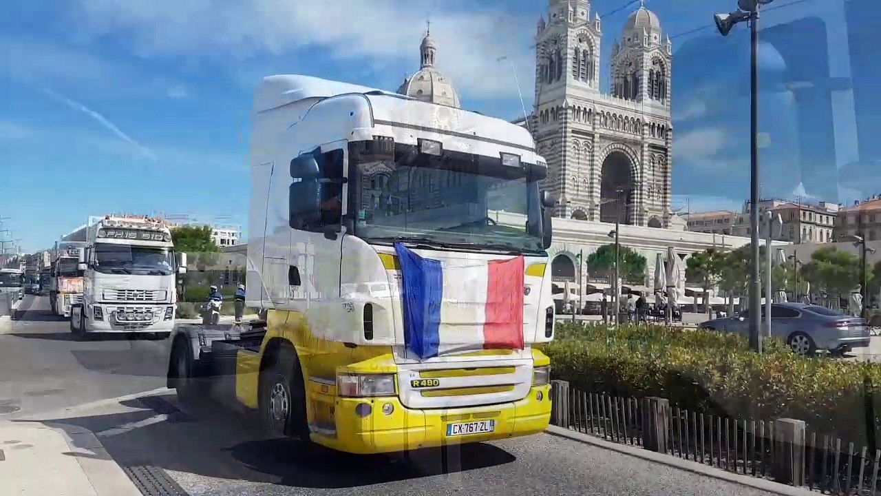 Manifestation contre la loi Travail : les forains prennent la direction du centre-ville