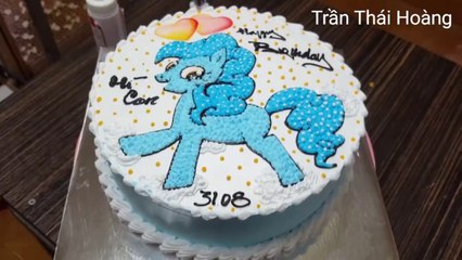 Tuổi ngựa em vẽ con ngựa