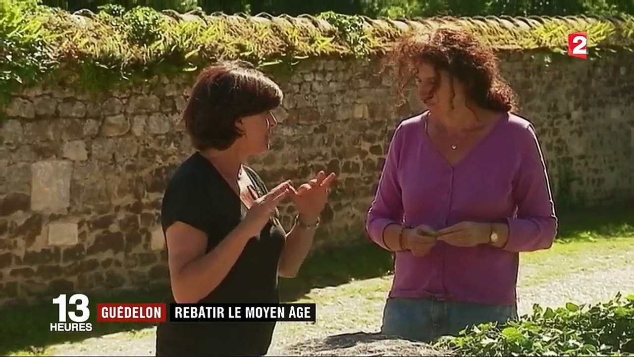 Rebâtir le Moyen Âge : le château de Guédelon prend forme