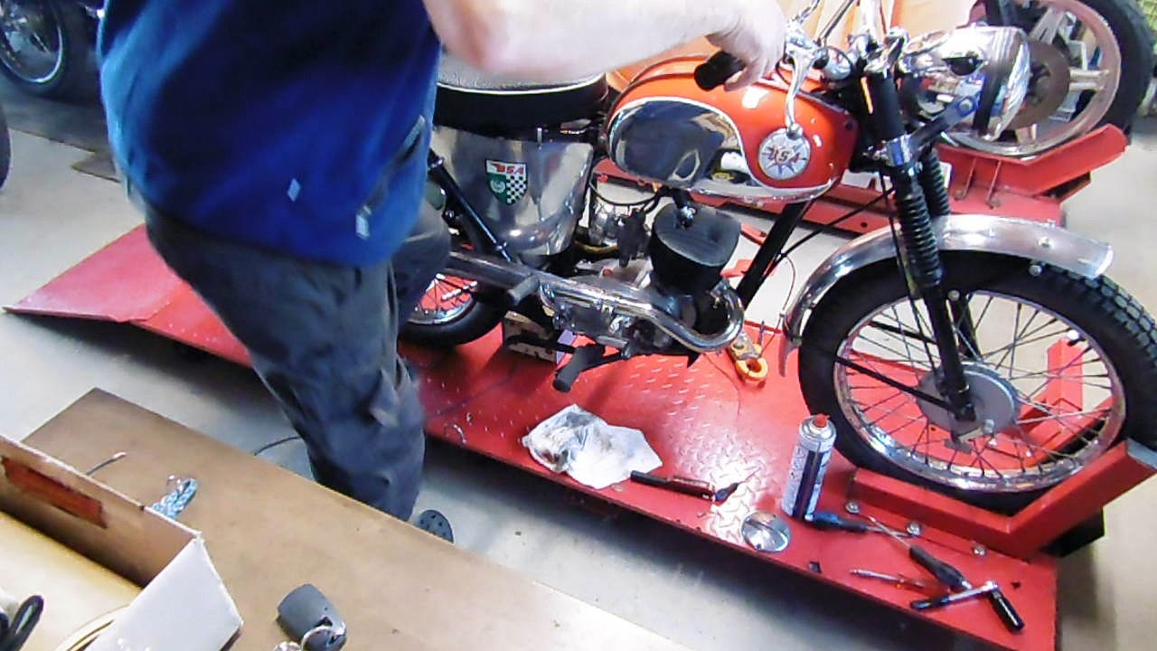 BSA 250