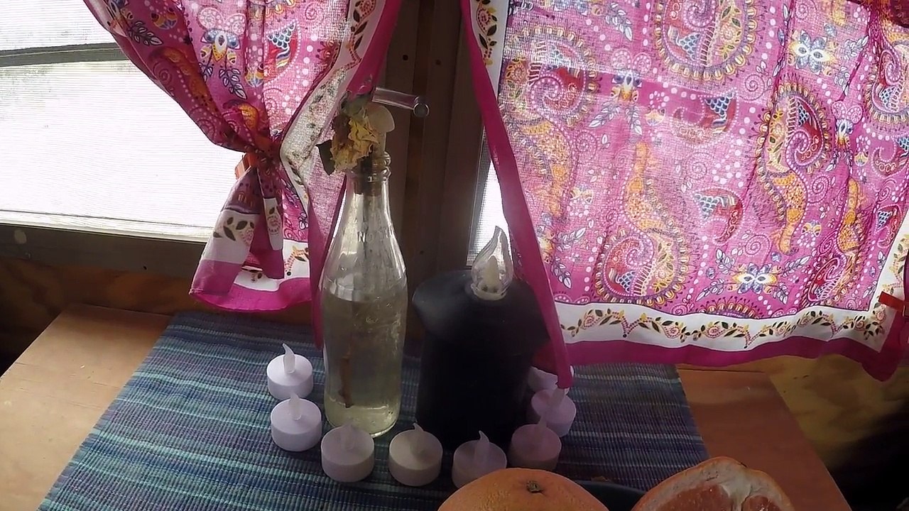 Camping in the Eastern Sierra in a Vintage Canned Ham Travel Trailer