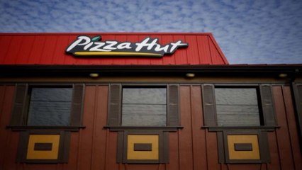 El inhumano pedido de Pizza Hut a sus empleados durante el paso del huracán Irma