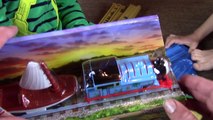 Thomas the Tank Engine & Friends: Toy Train UNBOXING PLAYTIME Treasure Chase Set TRACKMASTER
