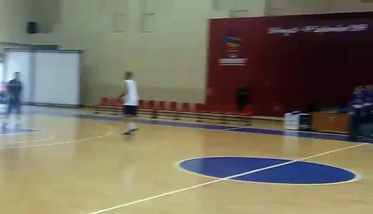 Τα σουτ του Σλούκα (2)