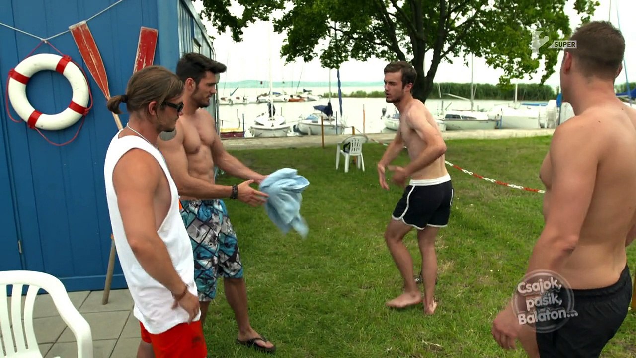 Csajok, pasik, Balaton - 7.rész