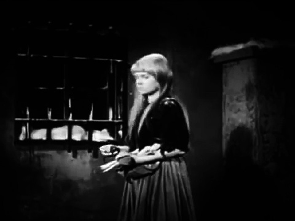 The Little Match Girl (1954) Christmas Movie of Hans Christian Andersen story.