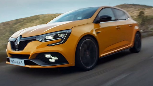 La Renault Mégane R.S. est dotée du système 4Control à quatre roues directrices