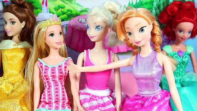 Frozen Elsa RAPUNZEL PREGNANT BOY OR GIRL Flynn Married Tangled Elsas Friend Barbie Parod