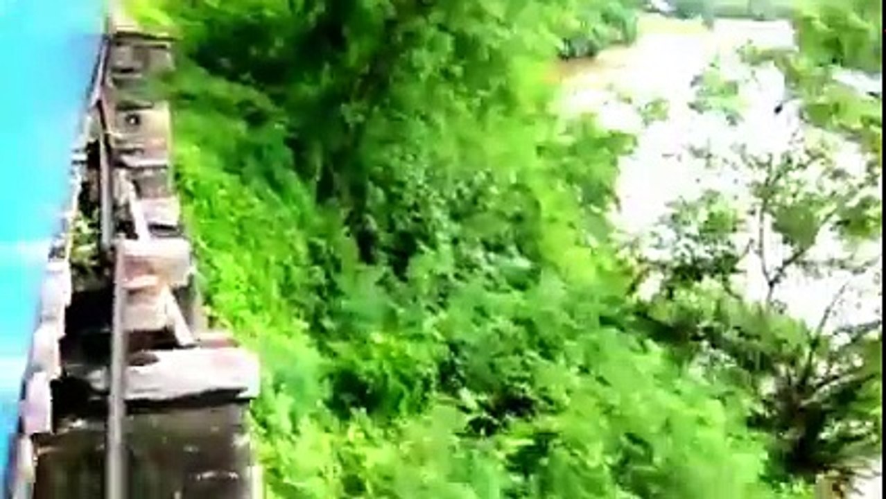 The 10 Most Dangerous Train Routes In The World 2017