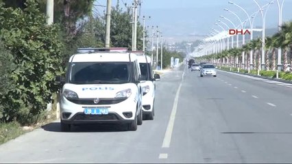 Denizli Bıçaklı Sopalı Kavgada 1 Kişi Ağır Yaralandı