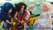 DESCENDANTS Ben is Hit by a Truck - Part 8 - Mal and Genie Magic Disney