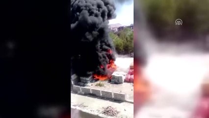 Boya Deposunda Yangın