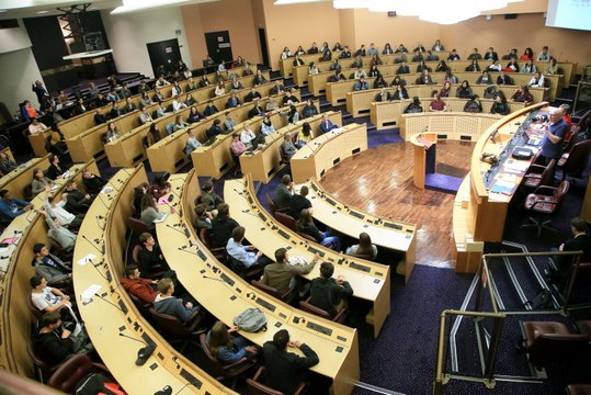 Grand Est : deux cents lycéens de Lorraine deviennent des Journalistes d'un jour à Metz