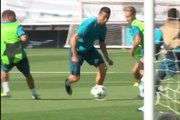Cristiano Ronaldo ridiculise ses coéquipiers à l’entraînement