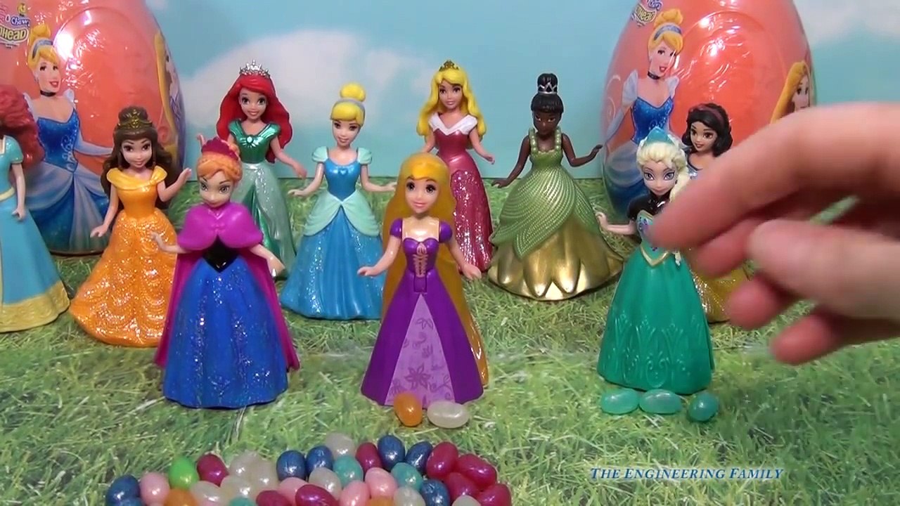 FROZEN Disney Princess Jelly Bean Surprises a Disney Surprise Egg Video